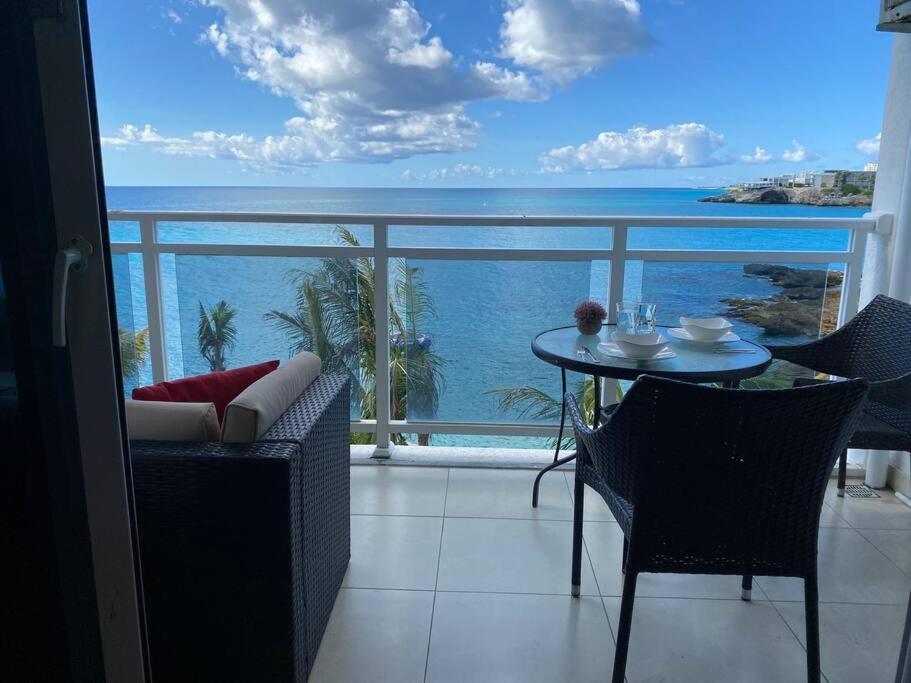 Maho Beach House - Grand Studio - Oceanview Suite Buitenkant foto