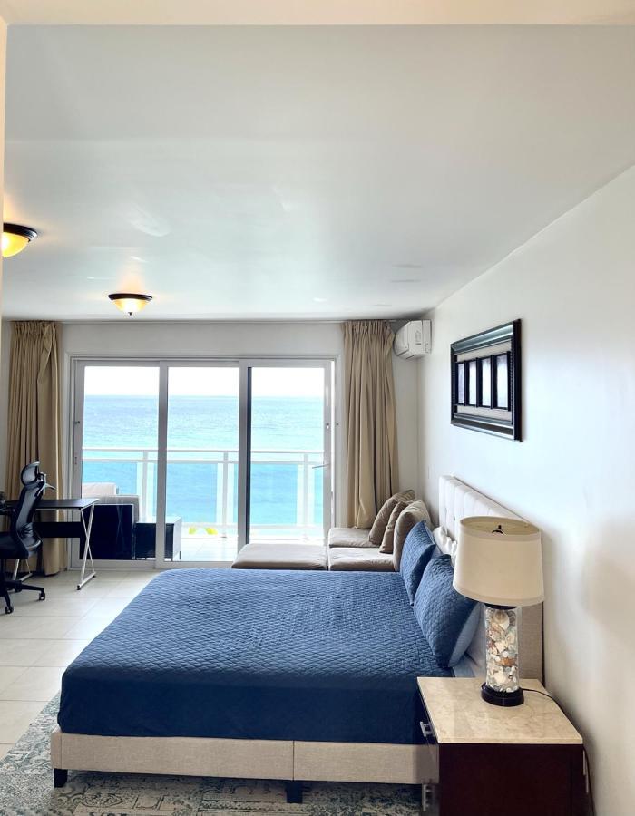 Maho Beach House - Grand Studio - Oceanview Suite Buitenkant foto